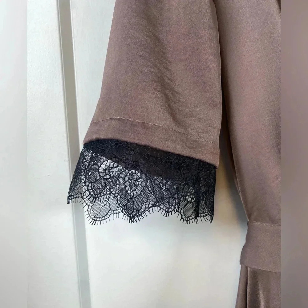 BCBG MaxAzria - ‘Eunice’ Satin Faux wrap top with lace - mulberry mist - XXS - Picture 7 of 10